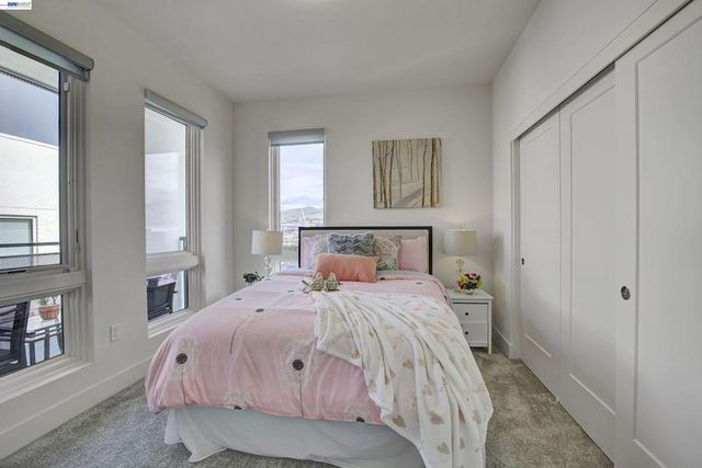 3512 3512 Vision Cmn 401, Fremont, CA 94538