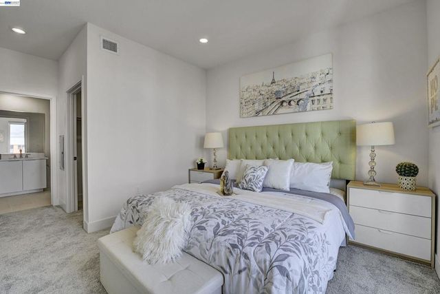 3512 3512 Vision Cmn 401, Fremont, CA 94538