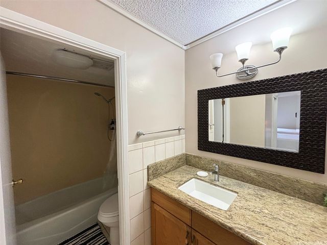 2240 Kuhio Avenue 3202, Honolulu, HI 96815