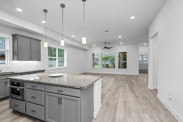 29019 Pine Forest Drive, Magnolia, TX 77355