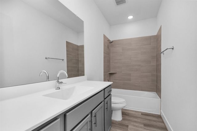 29019 Pine Forest Drive, Magnolia, TX 77355