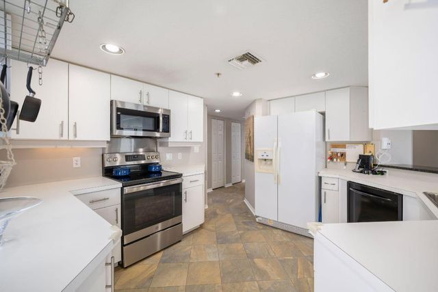 5051 N Highway A1a 12-1, Hutchinson Island, FL 34949