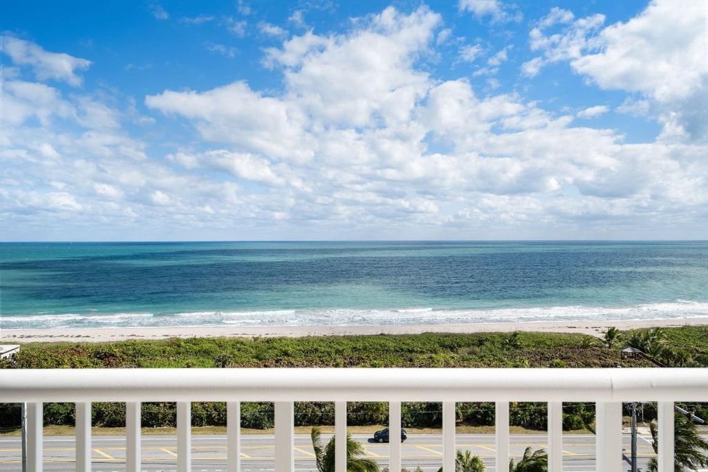 5051 N Highway A1a 12-1, Hutchinson Island, FL 34949