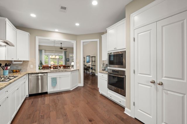 3053 Cross Vine Lane, Summerville, SC 29483