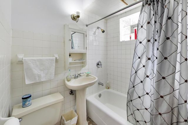4925 N TROY Street, Chicago, IL 60625