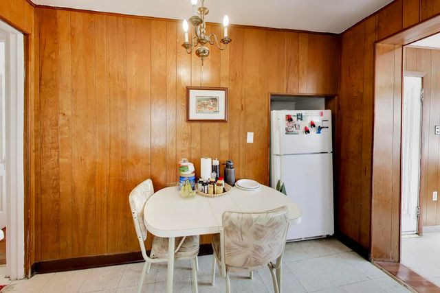 4925 N TROY Street, Chicago, IL 60625