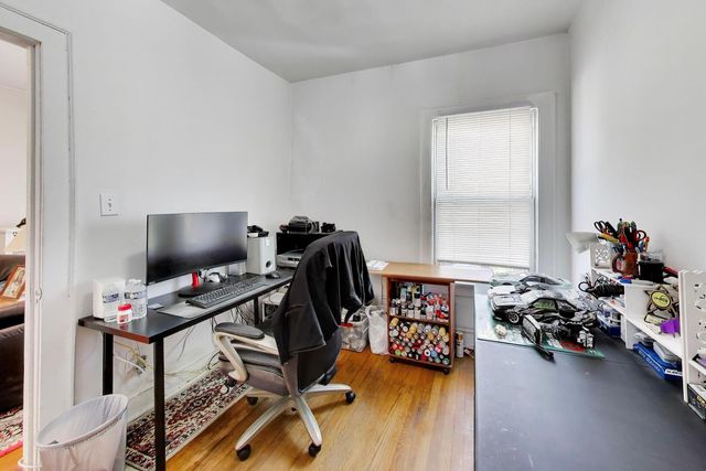 4925 N TROY Street, Chicago, IL 60625