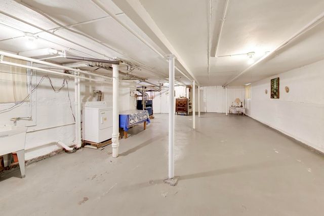 4925 N TROY Street, Chicago, IL 60625