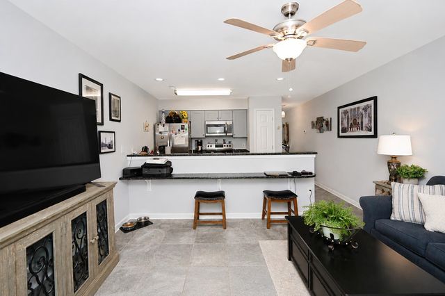 646 Tupelo Ln Unit 4B, Longs, SC 29568
