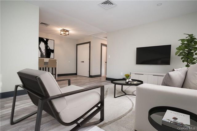 8-12 S Boulevard 8-104, Nyack, NY 10960