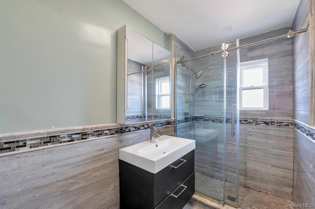 3247 Fairmount Avenue, Bronx, NY 10465