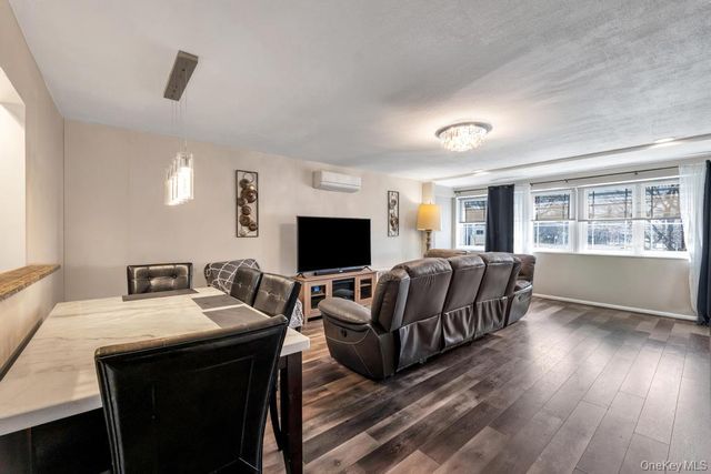 3247 Fairmount Avenue, Bronx, NY 10465