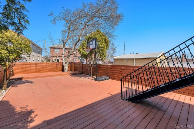 3247 Fairmount Avenue, Bronx, NY 10465