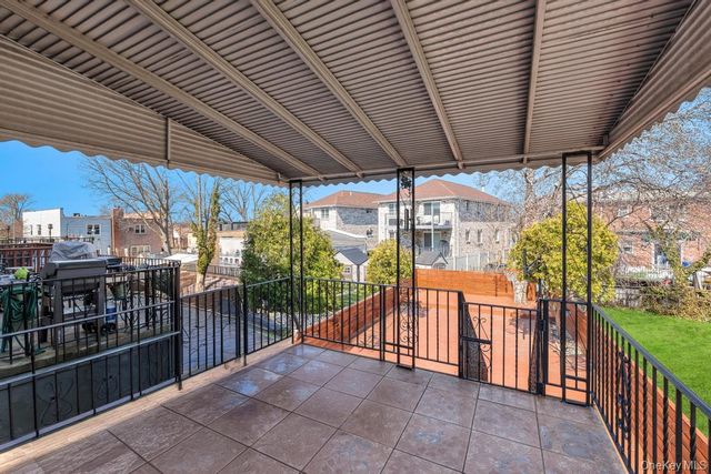 3247 Fairmount Avenue, Bronx, NY 10465