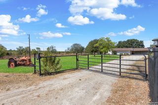 6265 Pfeil, Schertz, TX 78154