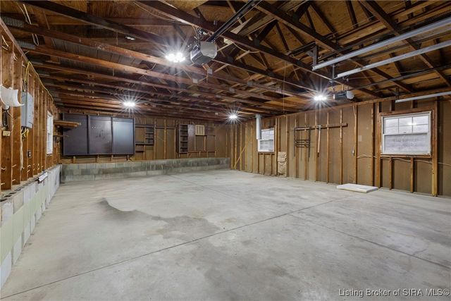 8245 CORYDON RIDGE Road, Lanesville, IN 47136