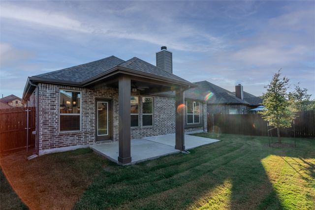 1017 Lake Cypress Lane, Little Elm, TX 75068