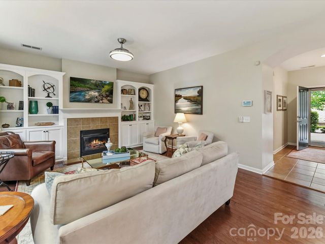 4415 Parkgate Drive, Matthews, NC 28105