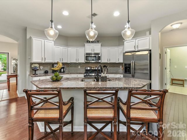 4415 Parkgate Drive, Matthews, NC 28105