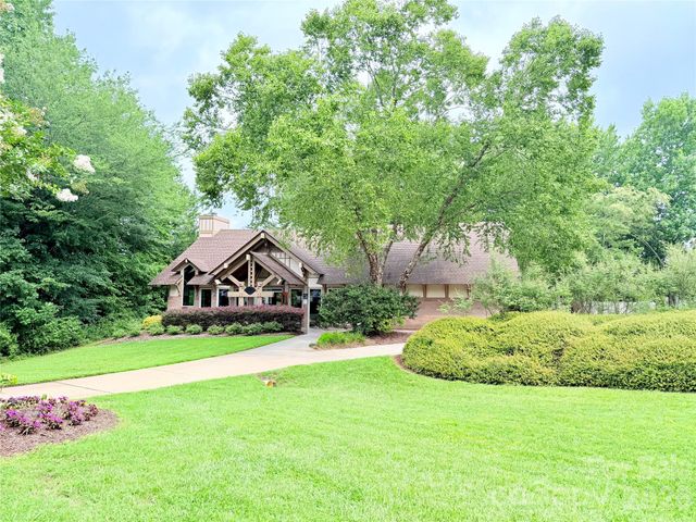 4415 Parkgate Drive, Matthews, NC 28105