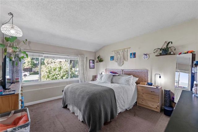 2066 Royalty, Pomona, CA 91767