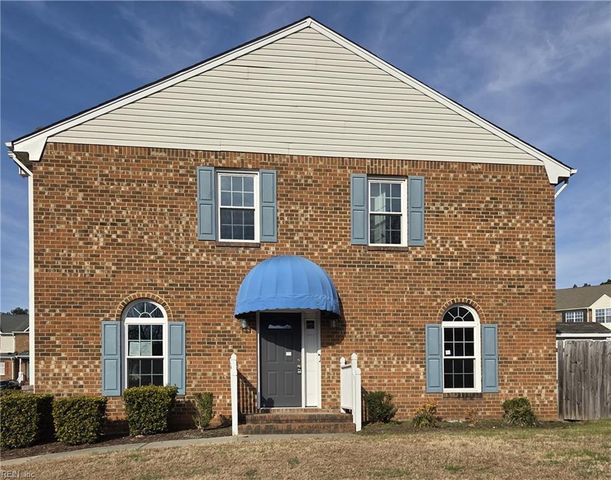 304 N College DR, Franklin, VA 23851