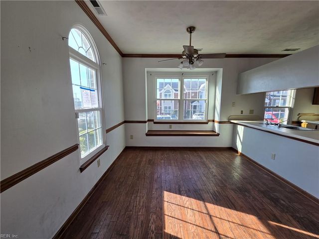 304 N College DR, Franklin, VA 23851