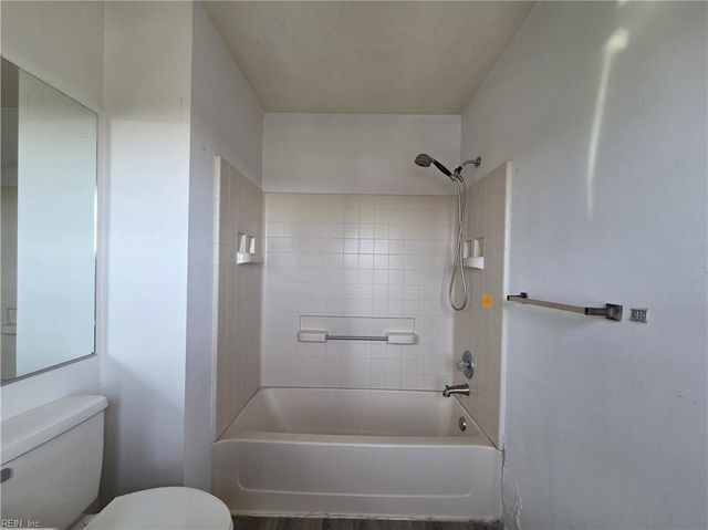 304 N College DR, Franklin, VA 23851