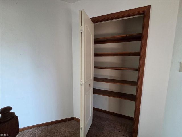 304 N College DR, Franklin, VA 23851