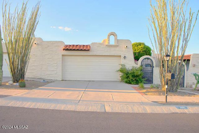1118 W Calle Excelso, Green Valley, AZ 85614