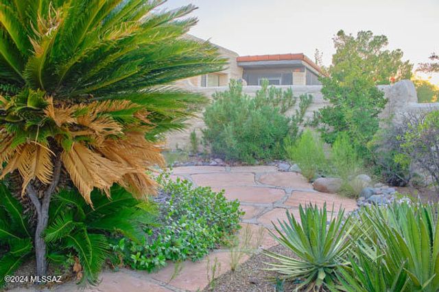 1118 W Calle Excelso, Green Valley, AZ 85614