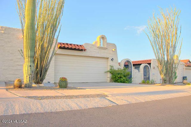1118 W Calle Excelso, Green Valley, AZ 85614