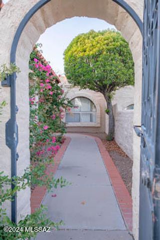 1118 W Calle Excelso, Green Valley, AZ 85614