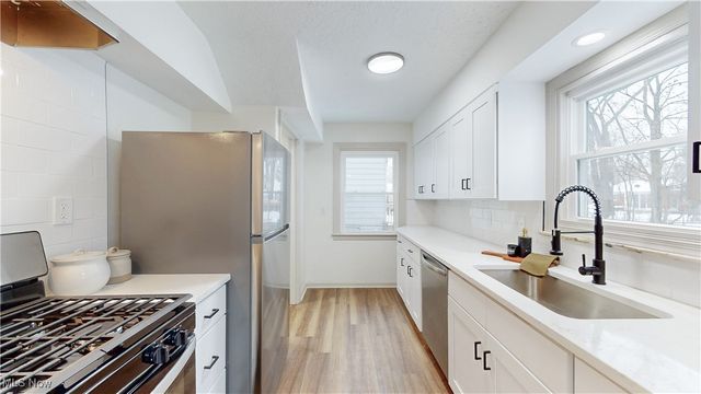 19408 Sunset Drive, Warrensville Heights, OH 44122