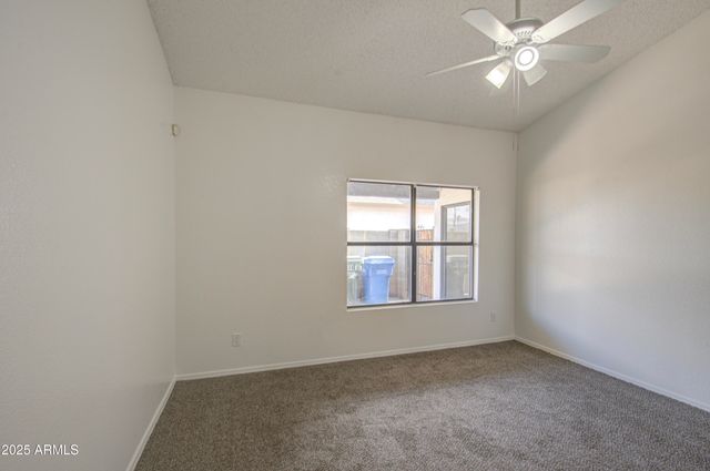 8728 W VALE Drive, Phoenix, AZ 85037