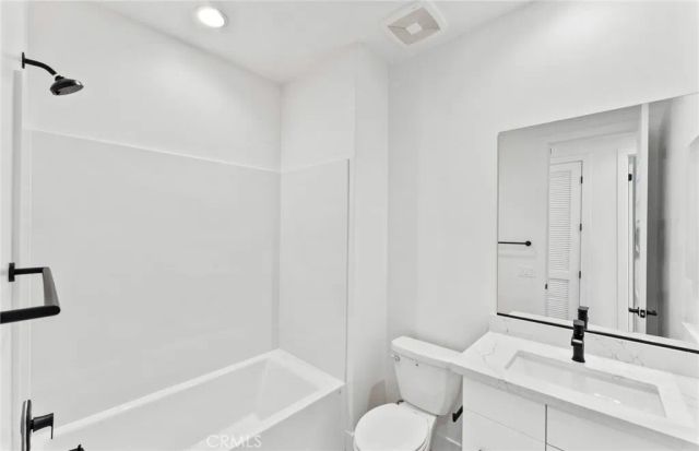 107 Sorrel Court, Burbank, CA 91506