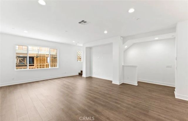 107 Sorrel Court, Burbank, CA 91506