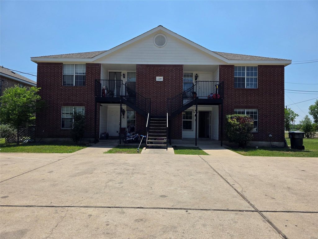2200 Katy LN D, Georgetown, TX 78626