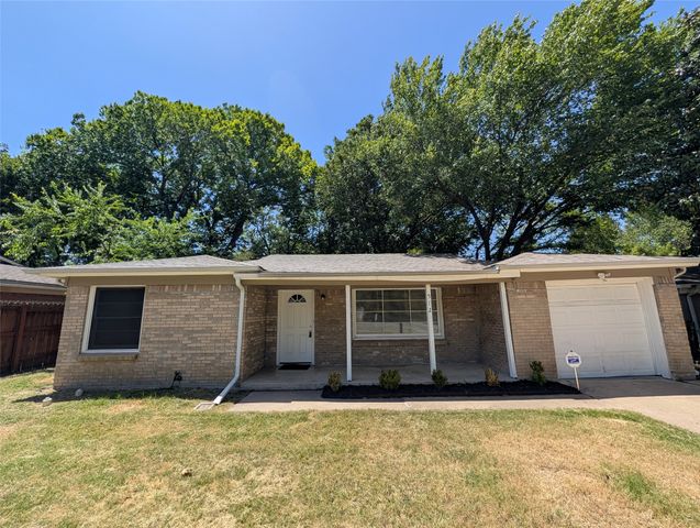 512 Judd, White Settlement, TX 76108