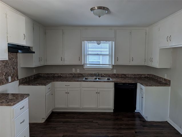 512 Judd, White Settlement, TX 76108