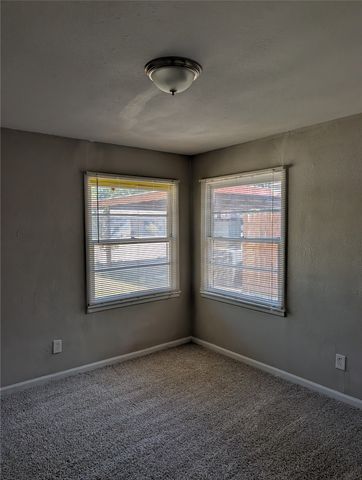 512 Judd, White Settlement, TX 76108