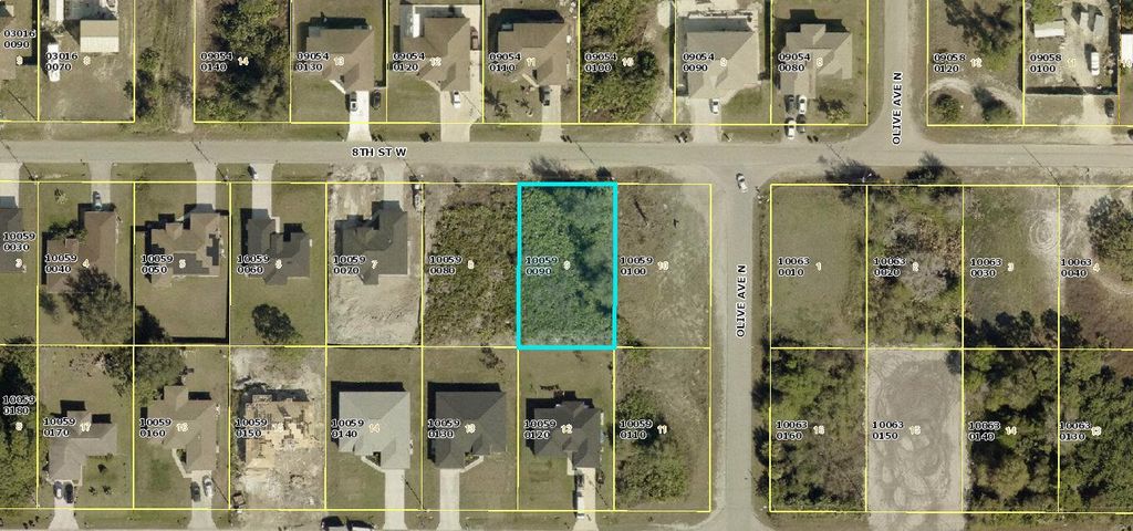 3205 8th Street W, Lehigh Acres, FL 33971
