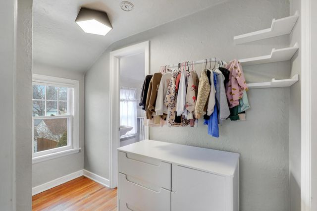 761 Sherwood Avenue, Saint Paul, MN 55106