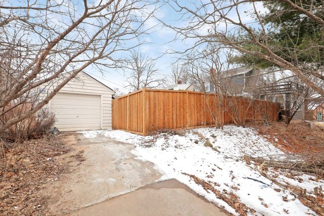 761 Sherwood Avenue, Saint Paul, MN 55106