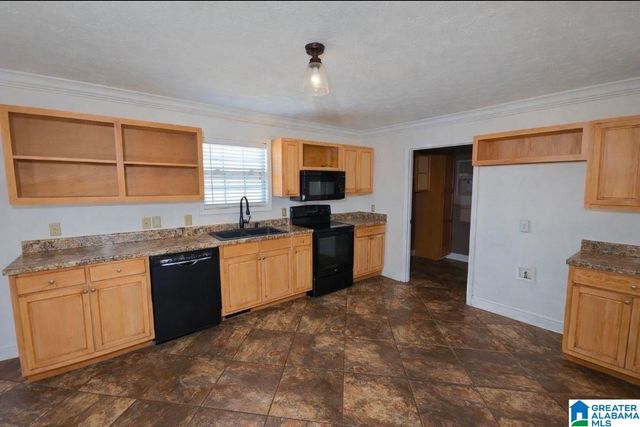 901 COUNTY ROAD 695, Holly Pond, AL 35083