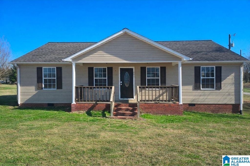 901 COUNTY ROAD 695, Holly Pond, AL 35083