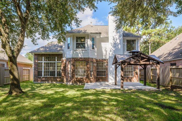 1726 Emerald Lake Court, Houston, TX 77062