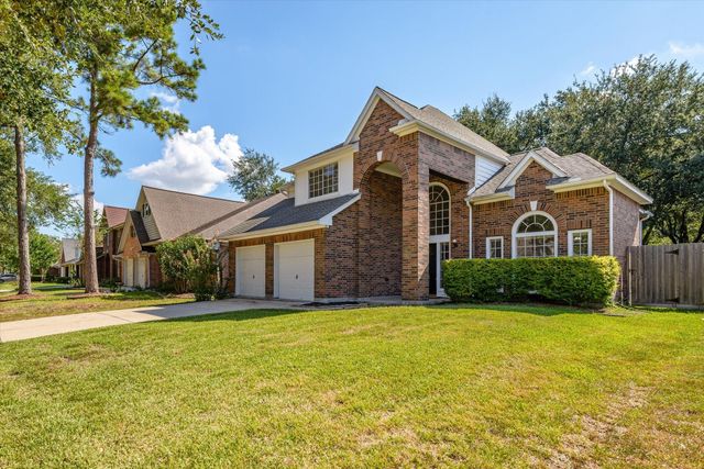 1726 Emerald Lake Court, Houston, TX 77062