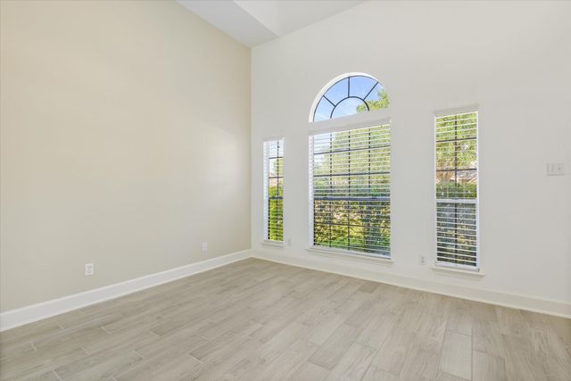 1726 Emerald Lake Court, Houston, TX 77062