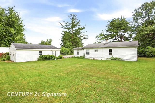 12097 Swan Creek Road, Saginaw, MI 48609